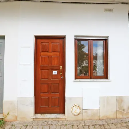 A70 - Junta Studio In Διαμέρισμα