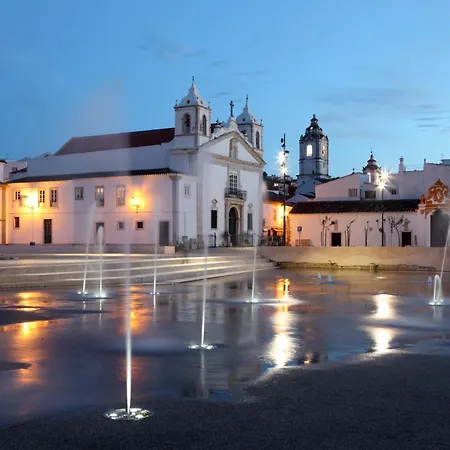 A70 - Junta Studio In *