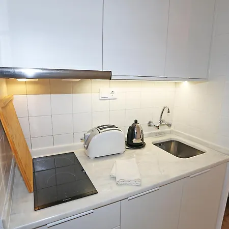 A70 - Junta Studio In Apartment Lagos