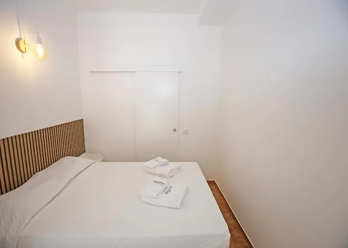 A70 - Junta Studio In ラゴス