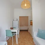 A70 - Junta Studio In Apartamento